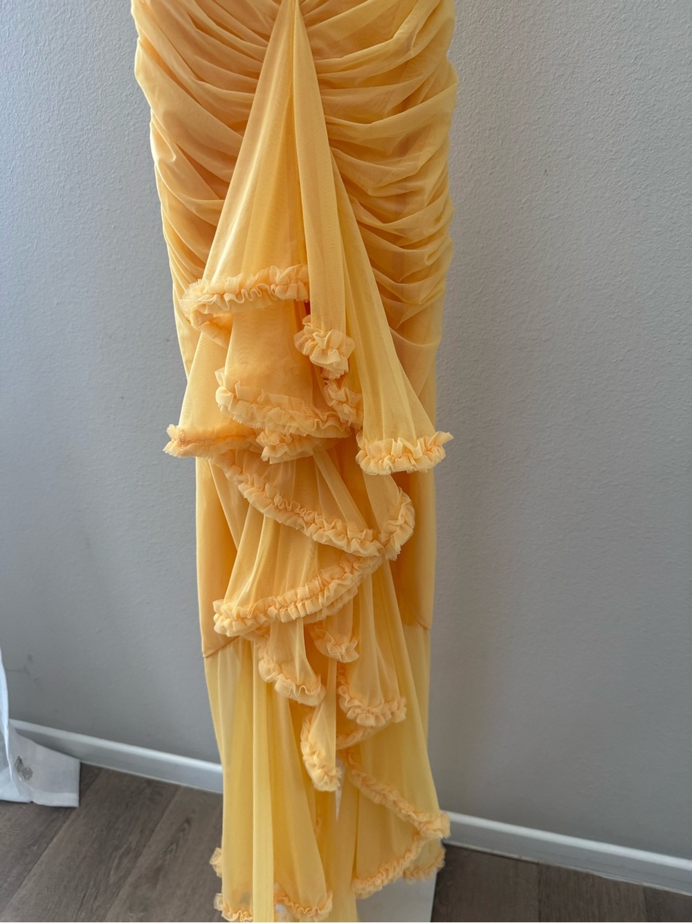 House Of CB Gabbi Ruffle Dress - Picture 6 of 9